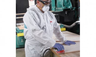 防護衣與隔離衣差別在哪裡？正確挑選與採購，保護職場安全最可靠！