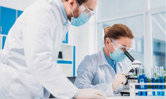 實驗室安全:身體,面部和手部個人防護解決方案 實驗室安全:身體,面部和手部個人防護解決方案